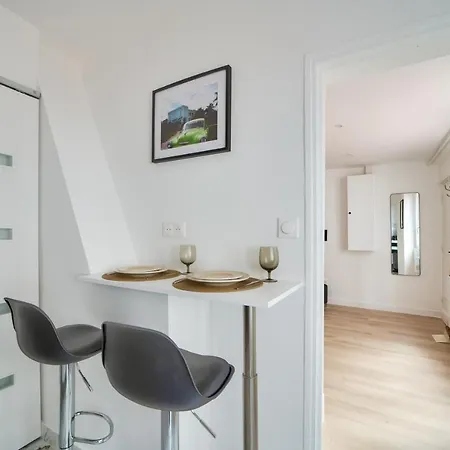 Superbe Studio Refait A Neuf