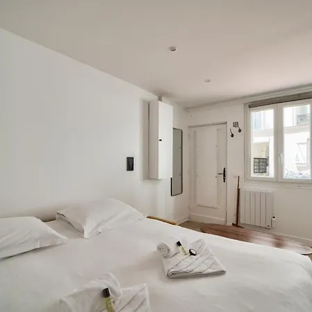 Superbe Studio Refait A Neuf *